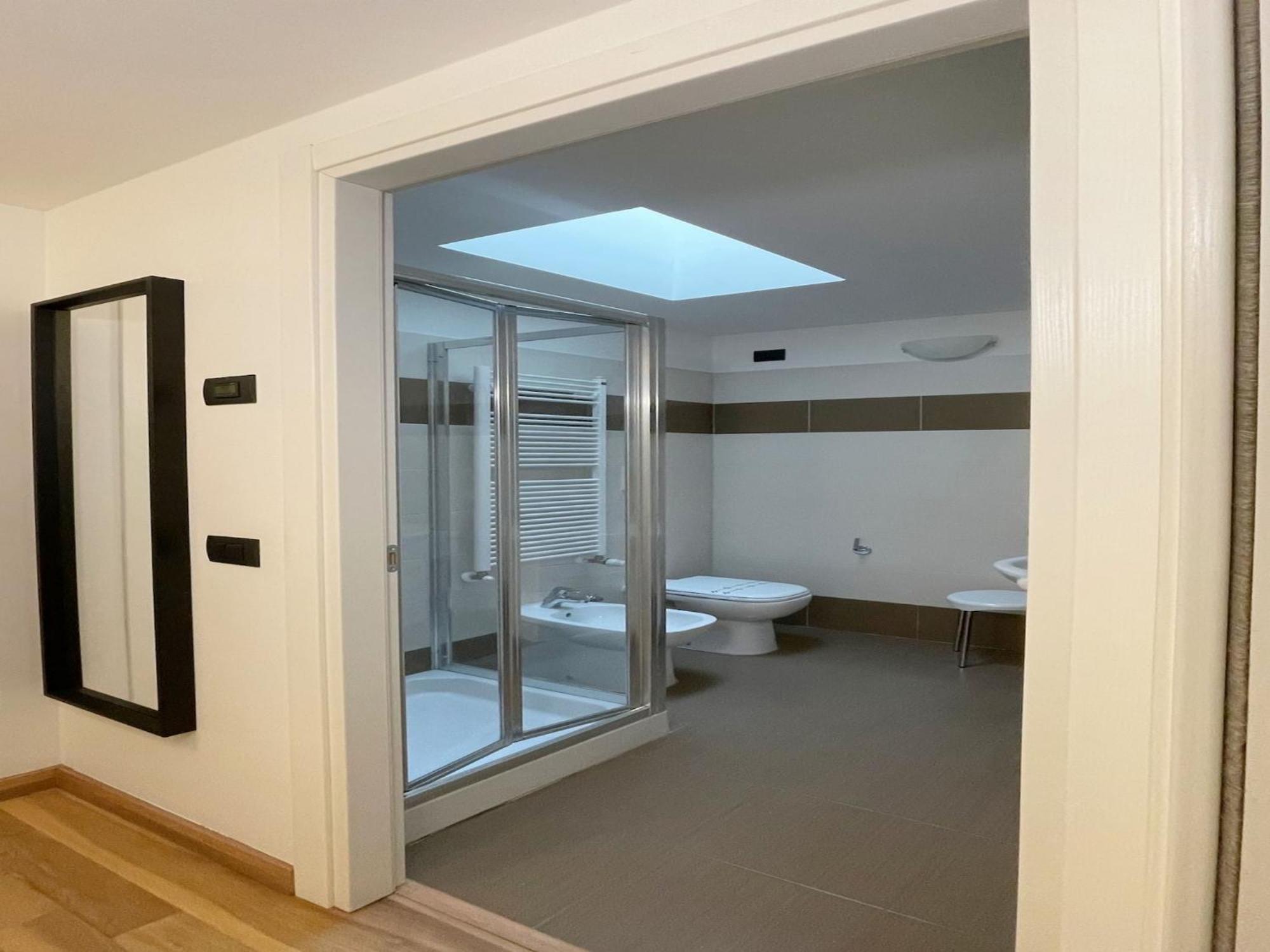 Modern Near Center Appartement Milan